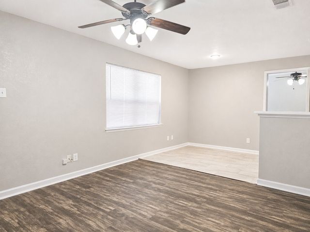 4412 Central Lane, Balch Springs, TX 75180