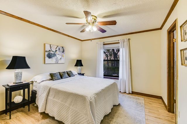 2006 Wychwood DR, Austin, TX 78746