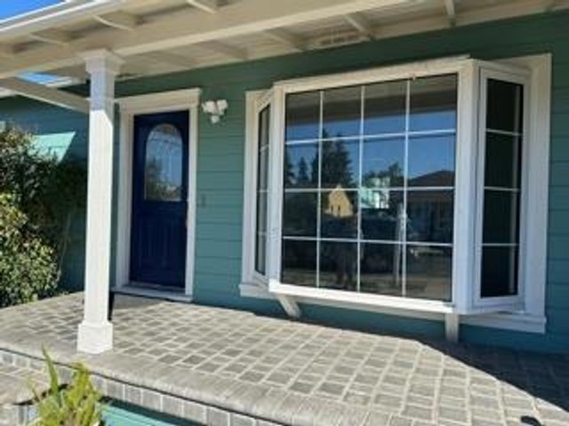 921 Hall Street, San Carlos, CA 94070