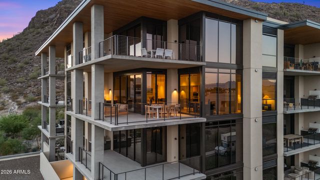 5000 N Camelback Ridge Drive 302, Scottsdale, AZ 85251