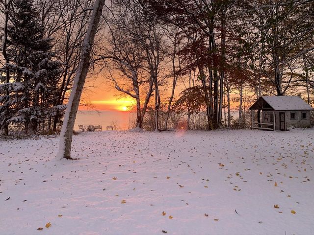 3607 S 10th Street, Manitowoc, WI 54220