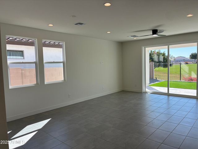 10862 N BROWNSVILLE Lane, Surprise, AZ 85388
