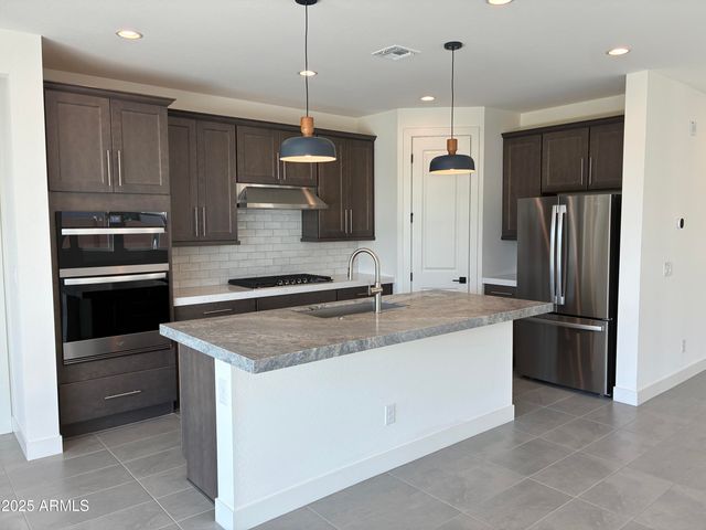 10862 N BROWNSVILLE Lane, Surprise, AZ 85388