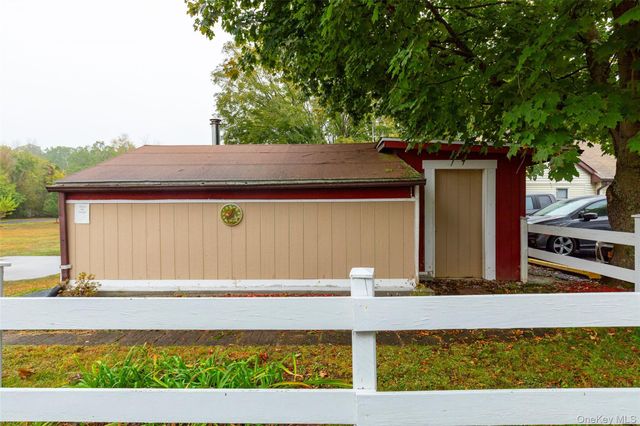 1030 Route 199, Red Hook, NY 12571