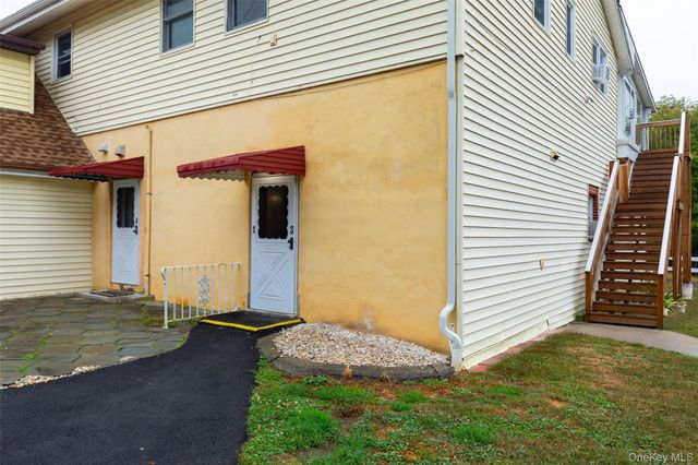 1030 Route 199, Red Hook, NY 12571