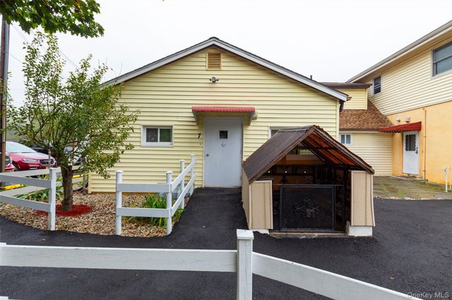 1030 Route 199, Red Hook, NY 12571