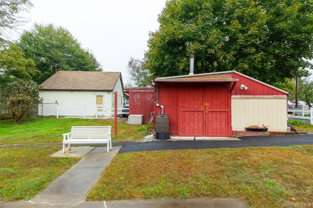 1030 Route 199, Red Hook, NY 12571