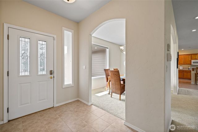 4120 Stonehaven Lane SE, Olympia, WA 98501