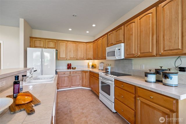 4120 Stonehaven Lane SE, Olympia, WA 98501