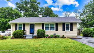 6413 Bethany Ln, Louisville, KY 40272