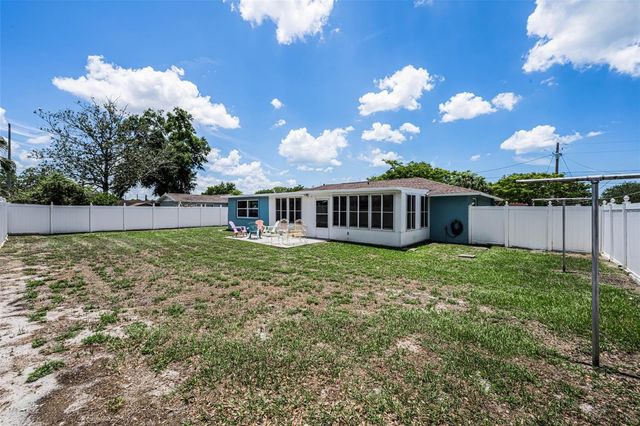 16032 TREE LINE DRIVE, Hudson, FL 34667