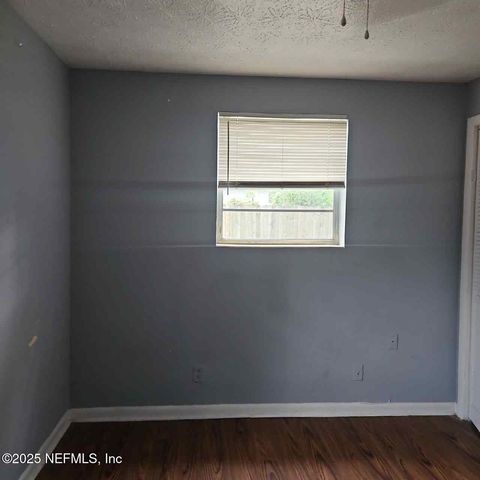 5926 DUNMIRE Avenue, Jacksonville, FL 32219