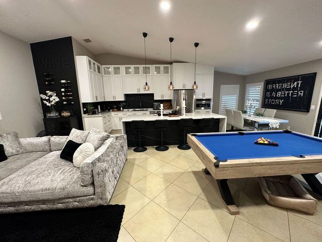 8127 LESIA CIRCLE, Orlando, FL 32835