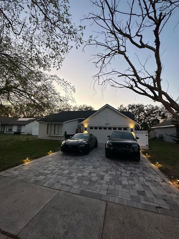 8127 LESIA CIRCLE, Orlando, FL 32835