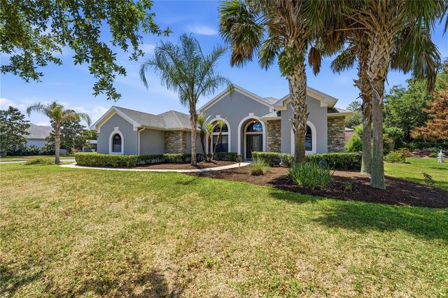 8061 WATERBURY WAY, Mount Dora, FL 32757