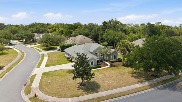 8061 WATERBURY WAY, Mount Dora, FL 32757