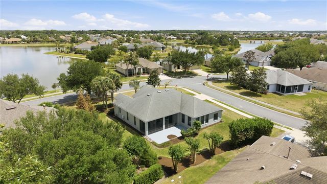8061 WATERBURY WAY, Mount Dora, FL 32757
