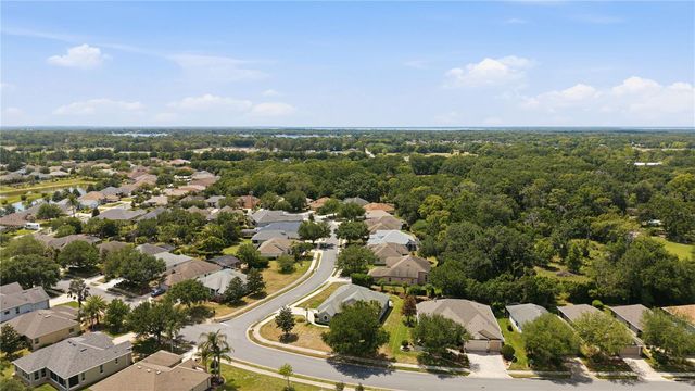 8061 WATERBURY WAY, Mount Dora, FL 32757
