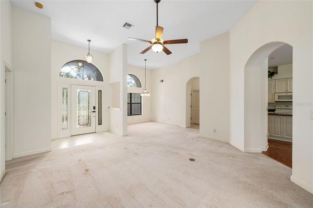 8061 WATERBURY WAY, Mount Dora, FL 32757