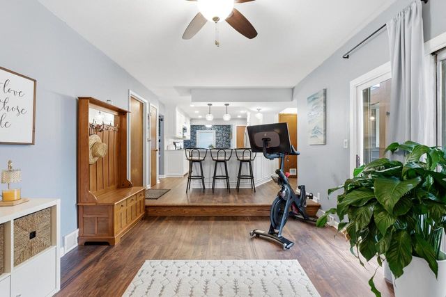 10653 Beacon Hill COURT, Franklin, WI 53132