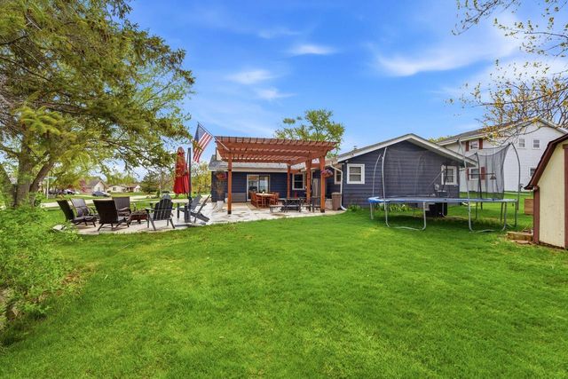 10653 Beacon Hill COURT, Franklin, WI 53132