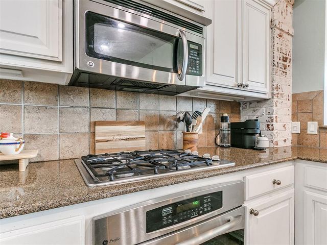 2220 NW 182nd Street, Edmond, OK 73012