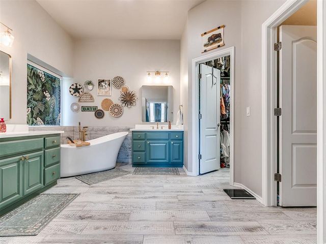 2220 NW 182nd Street, Edmond, OK 73012