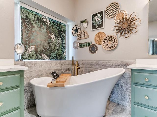 2220 NW 182nd Street, Edmond, OK 73012