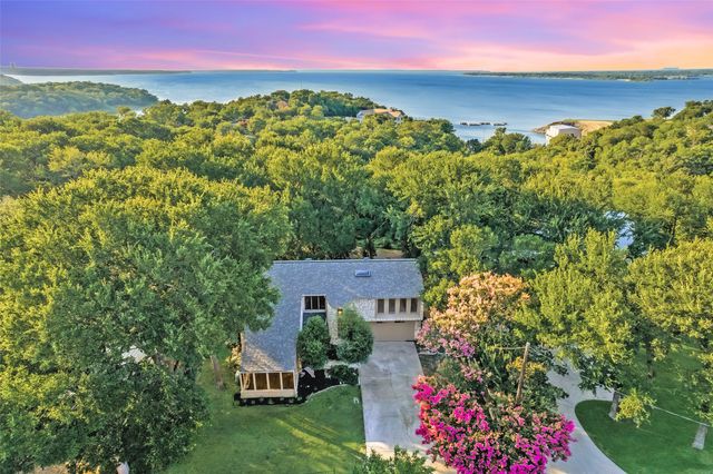 787 Lakeview Drive, Denison, TX 75020