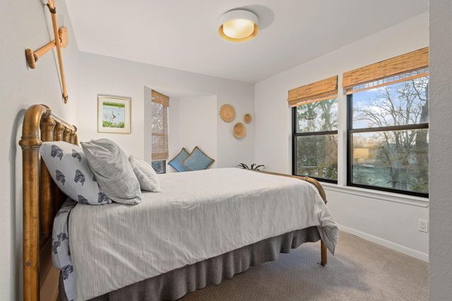 787 Lakeview Drive, Denison, TX 75020