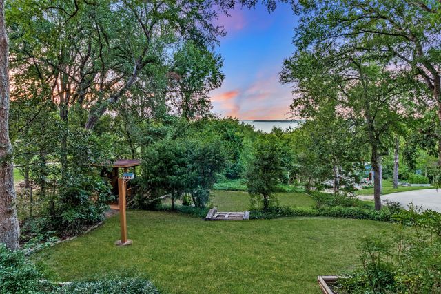 787 Lakeview Drive, Denison, TX 75020