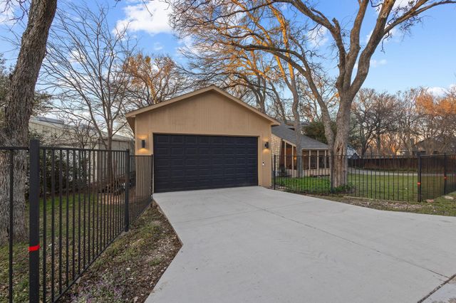 787 Lakeview Drive, Denison, TX 75020