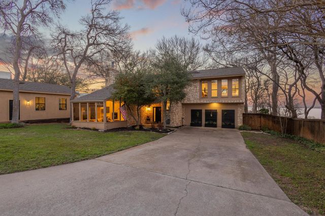 787 Lakeview Drive, Denison, TX 75020