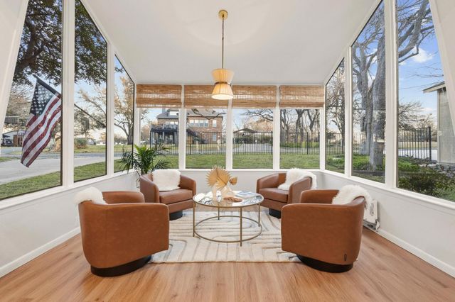 787 Lakeview Drive, Denison, TX 75020