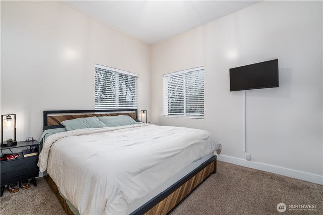 1330 Windsor Avenue, Centralia, WA 98531