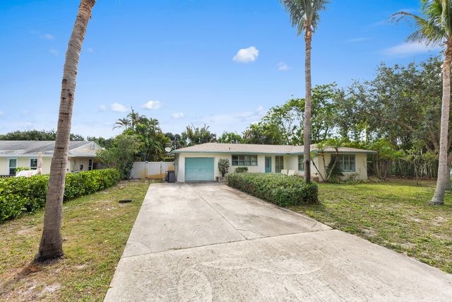201 W Riverside Drive, Jupiter, FL 33469