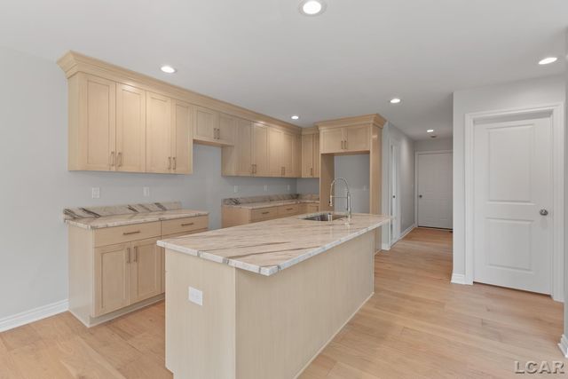 114 Bloomfield Boulevard, Brooklyn, MI 49230