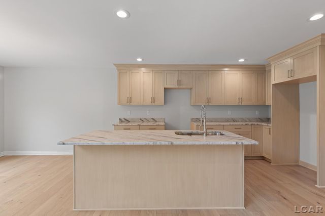 114 Bloomfield Boulevard, Brooklyn, MI 49230