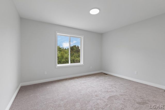 114 Bloomfield Boulevard, Brooklyn, MI 49230