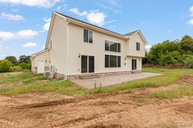 114 Bloomfield Boulevard, Brooklyn, MI 49230