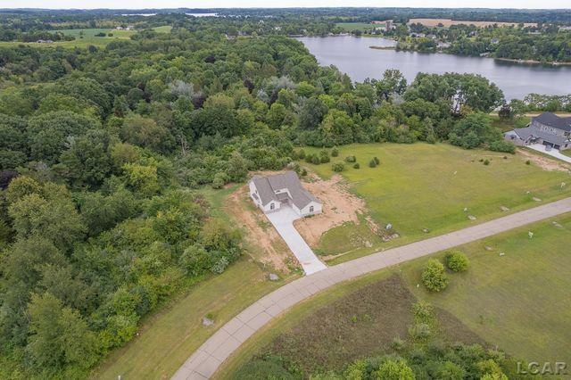 114 Bloomfield Boulevard, Brooklyn, MI 49230