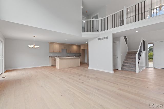 114 Bloomfield Boulevard, Brooklyn, MI 49230