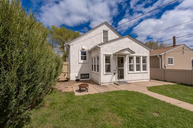 1206 Seminary Avenue, Saint Paul, MN 55104