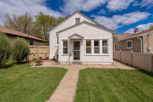 1206 Seminary Avenue, Saint Paul, MN 55104