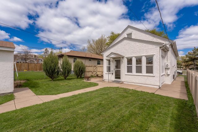 1206 Seminary Avenue, Saint Paul, MN 55104