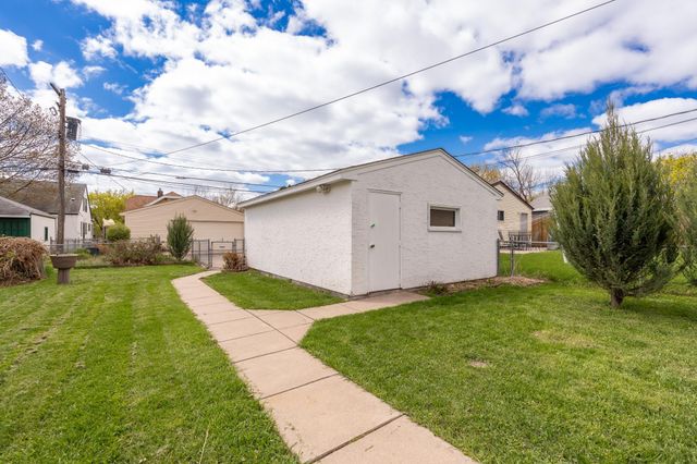 1206 Seminary Avenue, Saint Paul, MN 55104