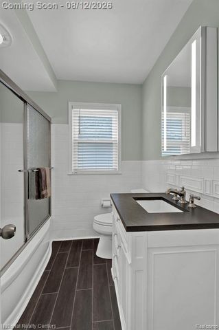 1659 Princeton Road, Berkley, MI 48072