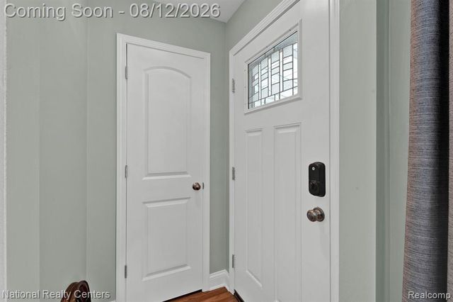 1659 Princeton Road, Berkley, MI 48072