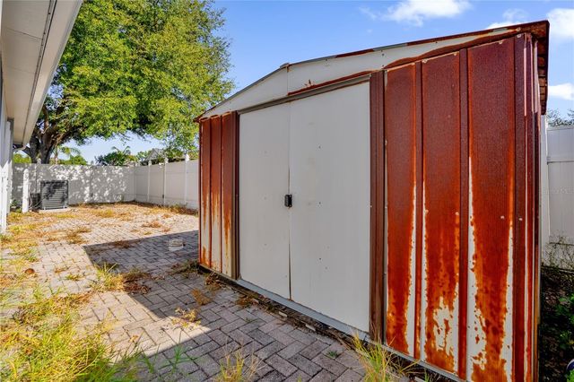 1512 LALIQUE LANE, Orlando, FL 32828