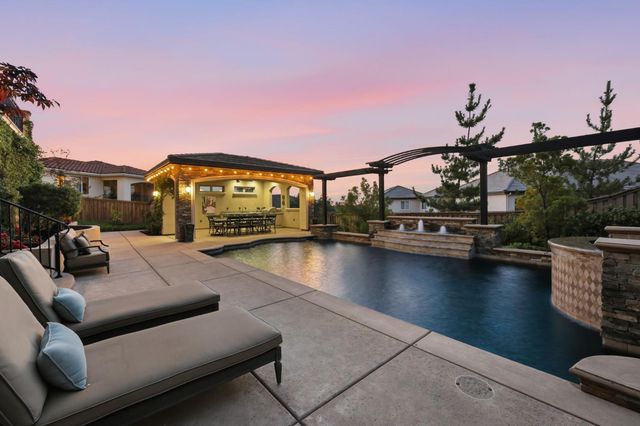 1734 Lake Vista Way, Folsom, CA 95630